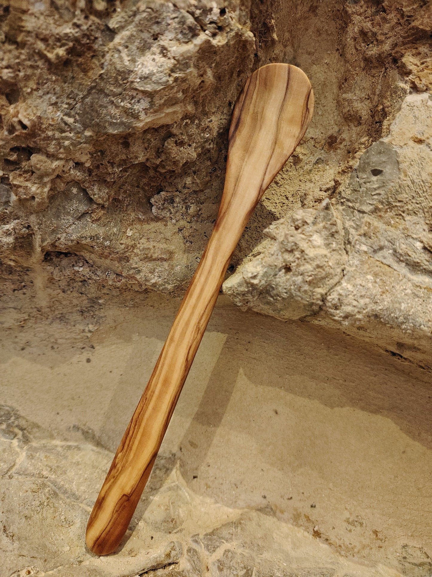Cuchara Delgada de Madera de Olivo 25 cm – Para Tarros y Cocina