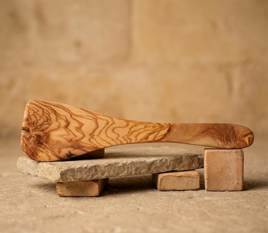 Espátula de Madera de Olivo 30 cm – Hecha a Mano y Resistente