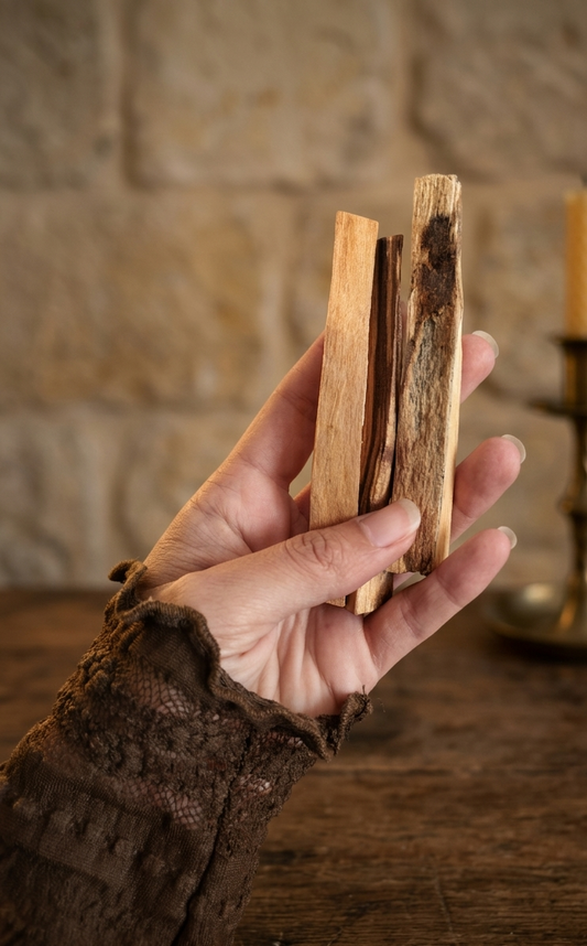 Palo Santo Natural | Madera Sagrada para Aromas y Ritual